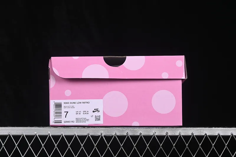 All categories Nk Air Force 1 Air Force series Nk Air Force 1 Low Air Force low-top Hello Kitty x Nike Air Force 1'07 Low Air Force 1 low-top casual sneakers QZ6683-902
